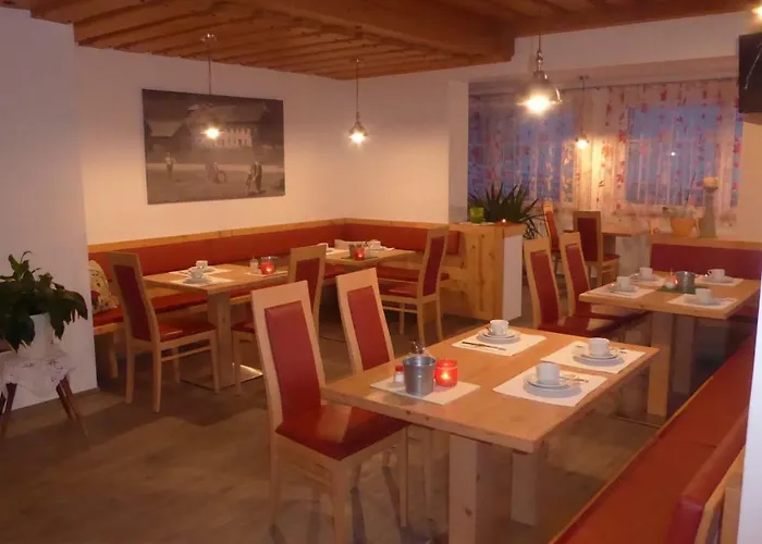 Haus Edelweiss Гостевой дом Вайсензее